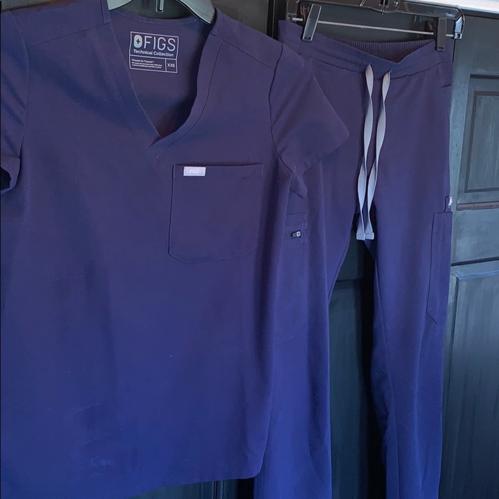 FIGS XXS scrubs Scrub top & yola skinny pant Navy